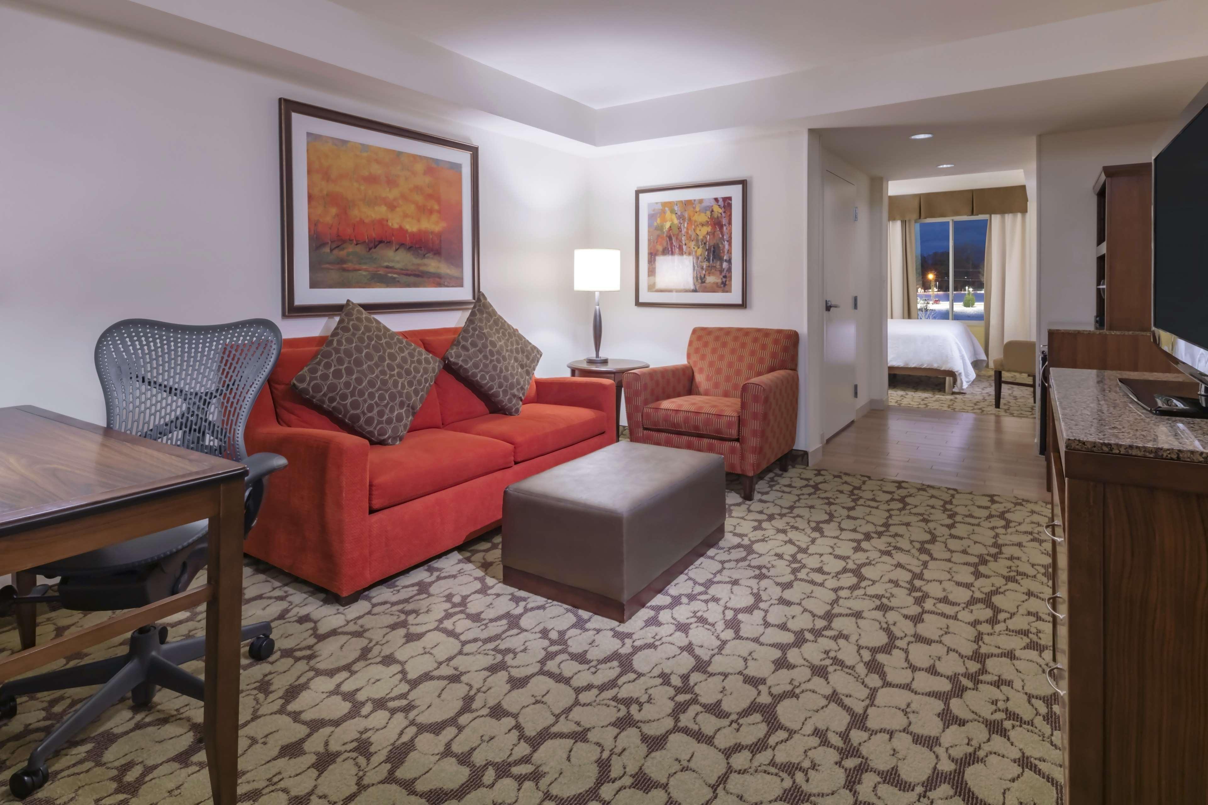 Hilton Garden Inn Devens Common Buitenkant foto