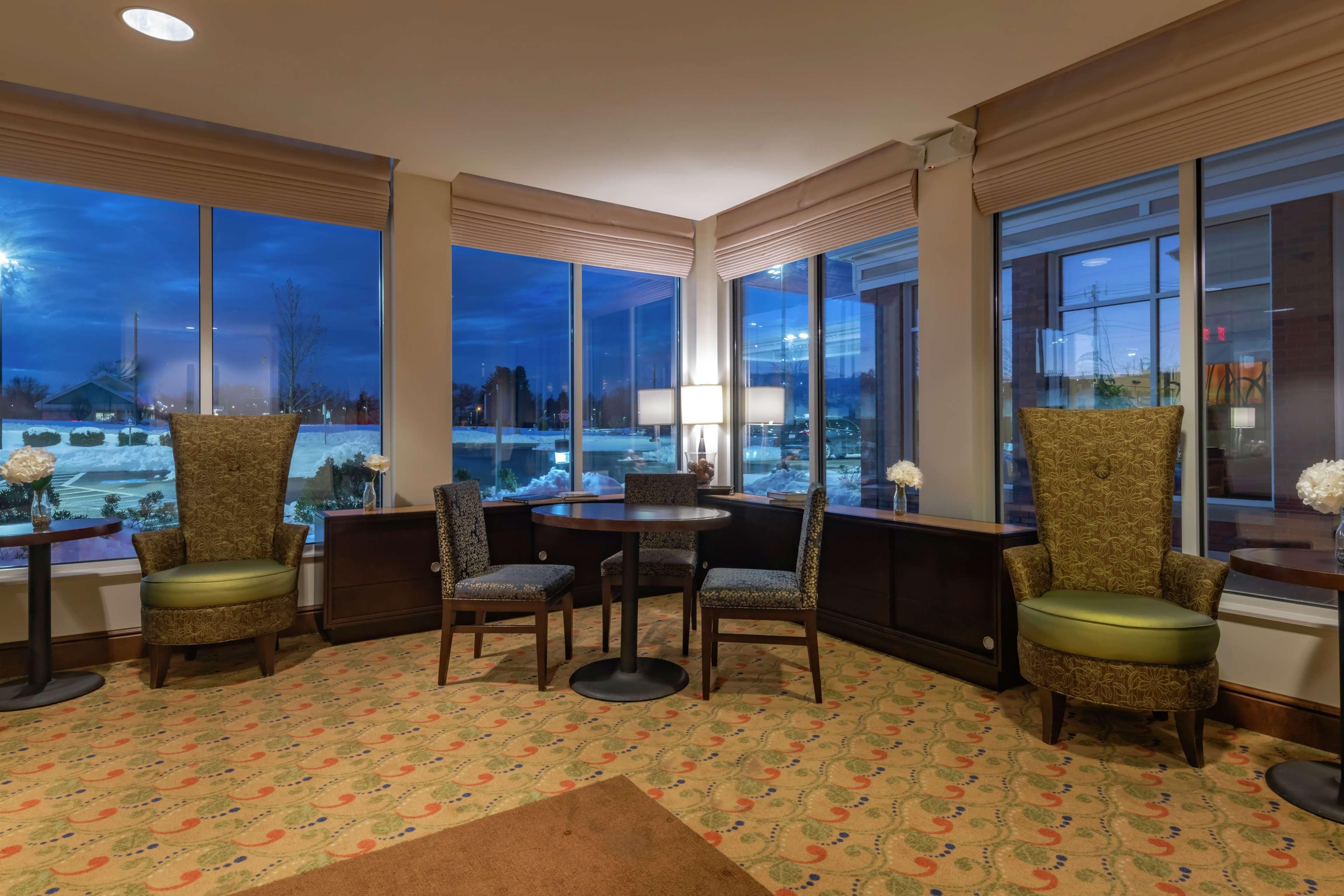 Hilton Garden Inn Devens Common Buitenkant foto