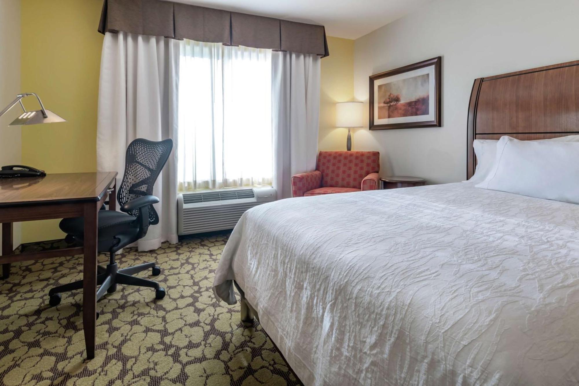 Hilton Garden Inn Devens Common Buitenkant foto