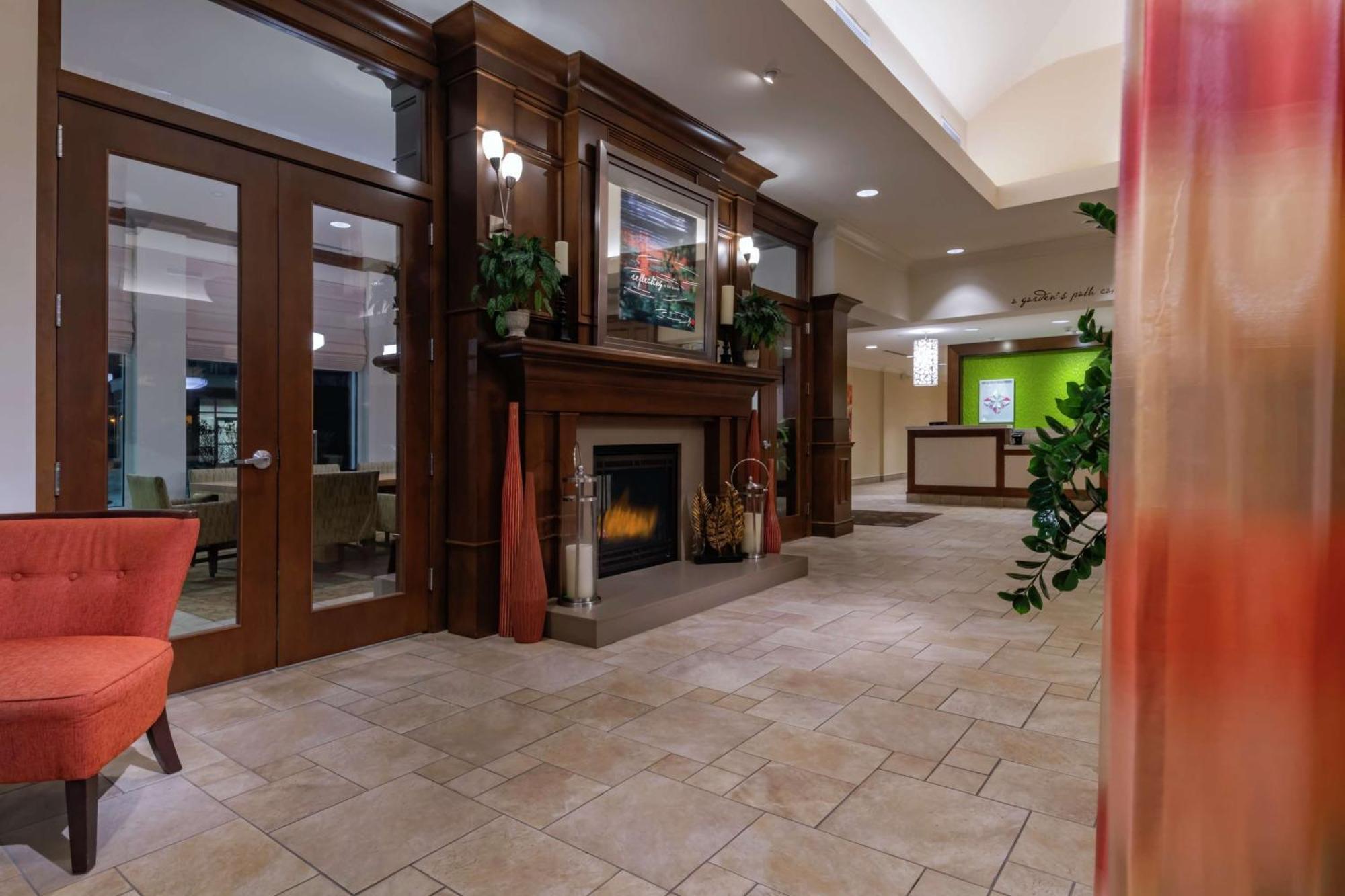 Hilton Garden Inn Devens Common Buitenkant foto